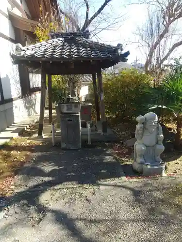 法経寺の手水舎