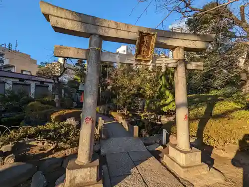 厳島神社(東京都)