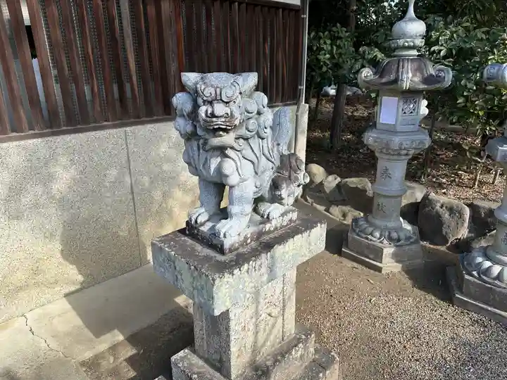 崇道天皇神社の狛犬