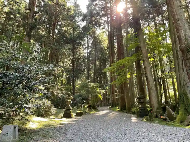 御岩神社の庭園