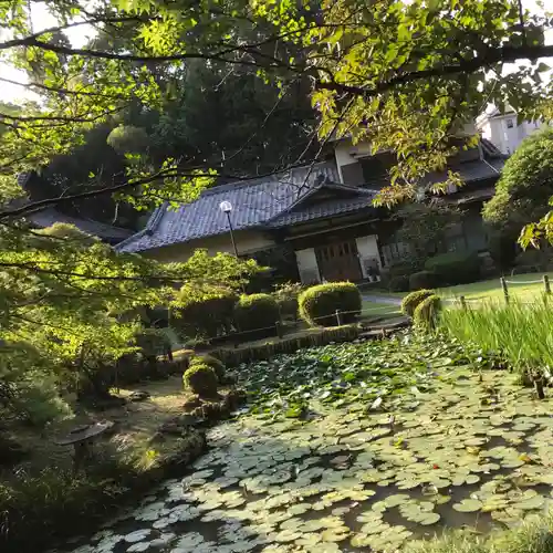 天台宗　長窪山　正覚寺の庭園