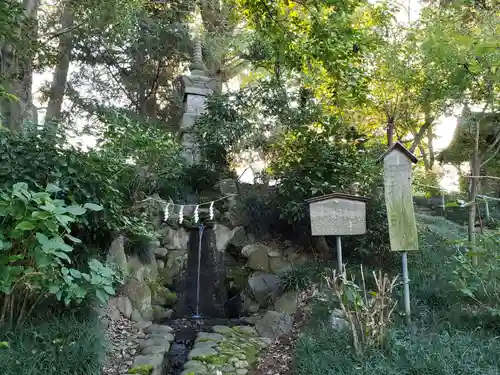  高鳥天満宮の庭園