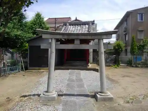 稲荷神社の鳥居