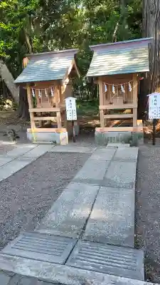 息栖神社の{uncategorized: "未分類", other: "その他", undefined: "問題あり", building: "その他建物", grave: "お墓", sacred_gate: "鳥居", guardian: "狛犬", statue: "像", buddha: "仏像", history: "歴史", nature: "自然", garden: "庭園", animal: "動物", pagoda: "塔", temizu: "手水舎", mountain_gate: "山門・神門", sanctuary: "本殿・本堂", subordinate: "末社・摂社", art: "芸術", scenery: "景色", jizo: "地蔵", ema: "絵馬", goshuin: "御朱印", omikuji: "おみくじ", items: "授与品その他", amulet: "お守り", goshuincho: "御朱印帳", eats: "食事", festival: "お祭り", votive_dance: "神楽", shichigosan: "七五三参", wedding: "結婚式", experience: "体験その他", initially: "初詣", around: "周辺", anti_infection: "感染症対策"}