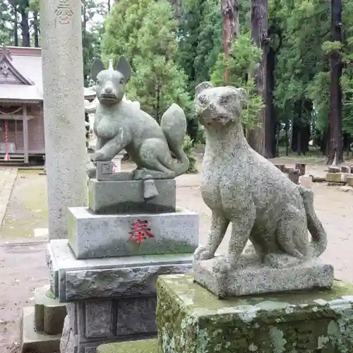 稲荷神社の狛犬