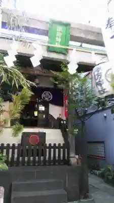 諏訪神社の鳥居