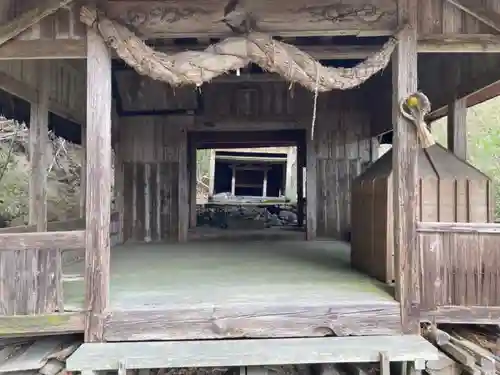 厳島神社の本殿