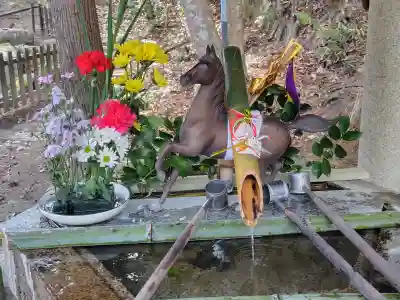 相馬中村神社の{uncategorized: "未分類", other: "その他", undefined: "問題あり", building: "その他建物", grave: "お墓", sacred_gate: "鳥居", guardian: "狛犬", statue: "像", buddha: "仏像", history: "歴史", nature: "自然", garden: "庭園", animal: "動物", pagoda: "塔", temizu: "手水舎", mountain_gate: "山門・神門", sanctuary: "本殿・本堂", subordinate: "末社・摂社", art: "芸術", scenery: "景色", jizo: "地蔵", ema: "絵馬", goshuin: "御朱印", omikuji: "おみくじ", items: "授与品その他", amulet: "お守り", goshuincho: "御朱印帳", eats: "食事", festival: "お祭り", votive_dance: "神楽", shichigosan: "七五三参", wedding: "結婚式", experience: "体験その他", initially: "初詣", around: "周辺", anti_infection: "感染症対策"}