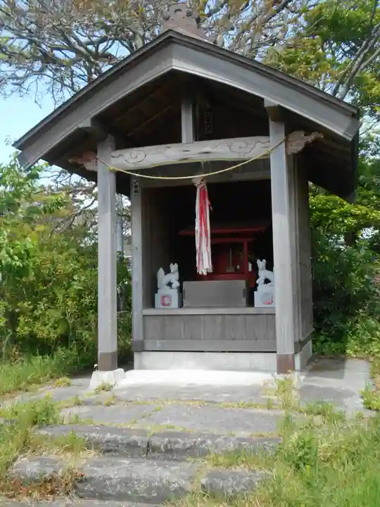 神明社の末社・摂社
