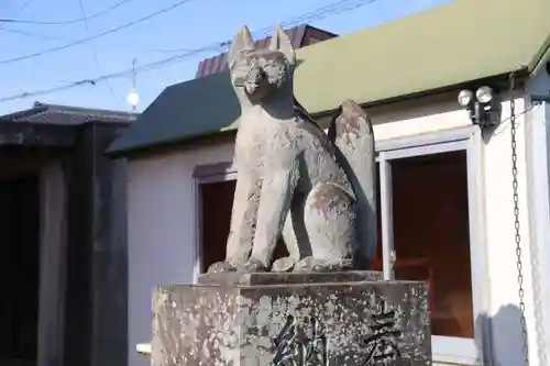 篠葉沢稲荷神社の狛犬