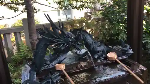  六本木天祖神社の手水舎