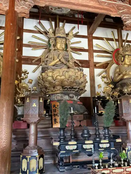 根来寺の{uncategorized: "未分類", other: "その他", undefined: "問題あり", building: "その他建物", grave: "お墓", sacred_gate: "鳥居", guardian: "狛犬", statue: "像", buddha: "仏像", history: "歴史", nature: "自然", garden: "庭園", animal: "動物", pagoda: "塔", temizu: "手水舎", mountain_gate: "山門・神門", sanctuary: "本殿・本堂", subordinate: "末社・摂社", art: "芸術", scenery: "景色", jizo: "地蔵", ema: "絵馬", goshuin: "御朱印", omikuji: "おみくじ", items: "授与品その他", amulet: "お守り", goshuincho: "御朱印帳", eats: "食事", festival: "お祭り", votive_dance: "神楽", shichigosan: "七五三参", wedding: "結婚式", experience: "体験その他", initially: "初詣", around: "周辺", anti_infection: "感染症対策"}