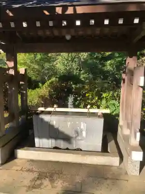 天台宗　長窪山　正覚寺の手水舎