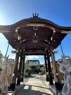観蔵院の山門・神門
