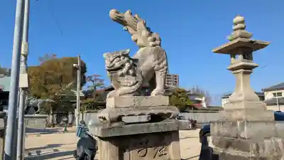 三津厳島神社の狛犬