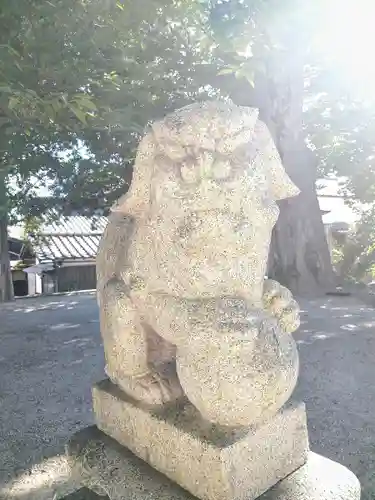 春日神社の狛犬