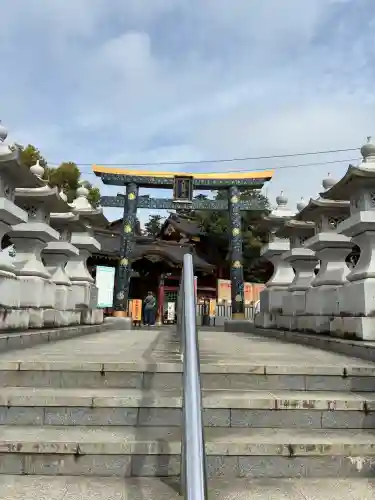 大杉神社の{uncategorized: "未分類", other: "その他", undefined: "問題あり", building: "その他建物", grave: "お墓", sacred_gate: "鳥居", guardian: "狛犬", statue: "像", buddha: "仏像", history: "歴史", nature: "自然", garden: "庭園", animal: "動物", pagoda: "塔", temizu: "手水舎", mountain_gate: "山門・神門", sanctuary: "本殿・本堂", subordinate: "末社・摂社", art: "芸術", scenery: "景色", jizo: "地蔵", ema: "絵馬", goshuin: "御朱印", omikuji: "おみくじ", items: "授与品その他", amulet: "お守り", goshuincho: "御朱印帳", eats: "食事", festival: "お祭り", votive_dance: "神楽", shichigosan: "七五三参", wedding: "結婚式", experience: "体験その他", initially: "初詣", around: "周辺", anti_infection: "感染症対策"}