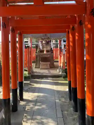 鼻川神社の末社