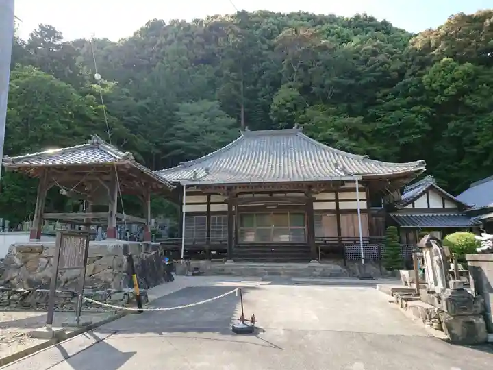 菩提院の本殿・本堂