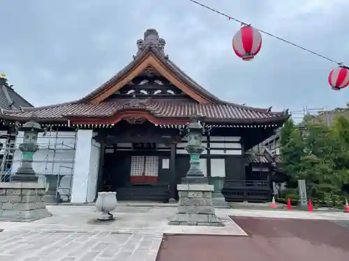 如宝寺の本殿・本堂