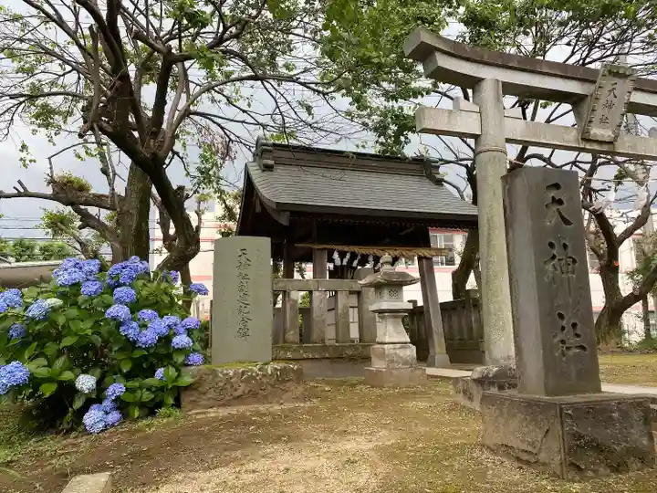 箭弓稲荷神社の末社・摂社