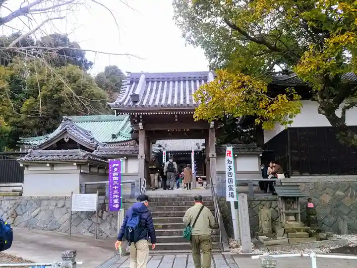 安楽寺の山門・神門