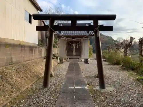 若宮八幡神社の鳥居