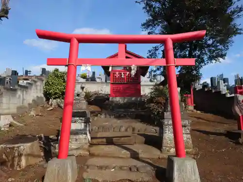 稲荷神社の鳥居