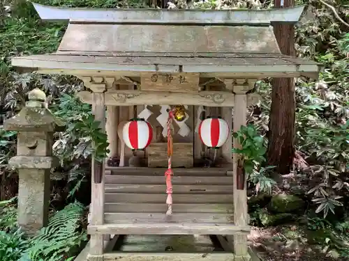 愛宕神社の末社