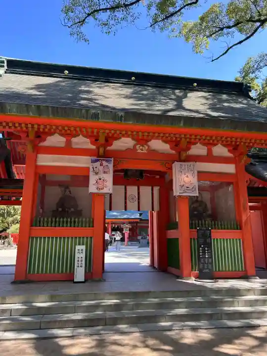 住吉神社の山門・神門