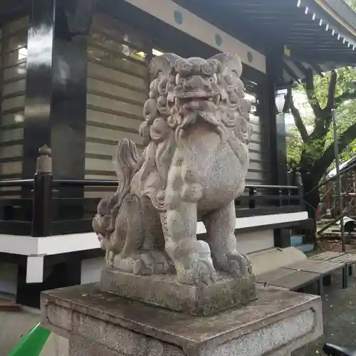 須賀神社の狛犬