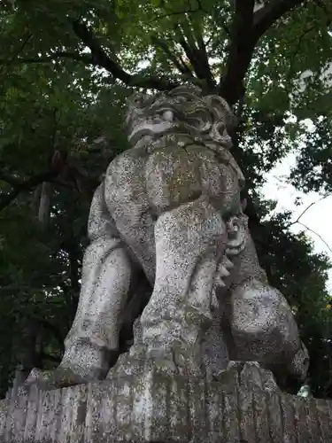 三峯神社の狛犬