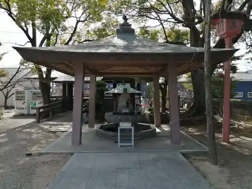 遍照院の手水舎