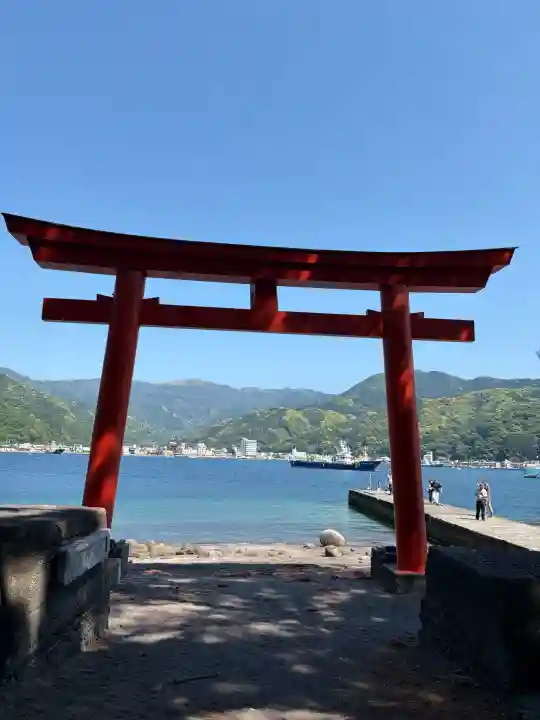 諸口神社の{uncategorized: "未分類", other: "その他", undefined: "問題あり", building: "その他建物", grave: "お墓", sacred_gate: "鳥居", guardian: "狛犬", statue: "像", buddha: "仏像", history: "歴史", nature: "自然", garden: "庭園", animal: "動物", pagoda: "塔", temizu: "手水舎", mountain_gate: "山門・神門", sanctuary: "本殿・本堂", subordinate: "末社・摂社", art: "芸術", scenery: "景色", jizo: "地蔵", ema: "絵馬", goshuin: "御朱印", omikuji: "おみくじ", items: "授与品その他", amulet: "お守り", goshuincho: "御朱印帳", eats: "食事", festival: "お祭り", votive_dance: "神楽", shichigosan: "七五三参", wedding: "結婚式", experience: "体験その他", initially: "初詣", around: "周辺", anti_infection: "感染症対策"}