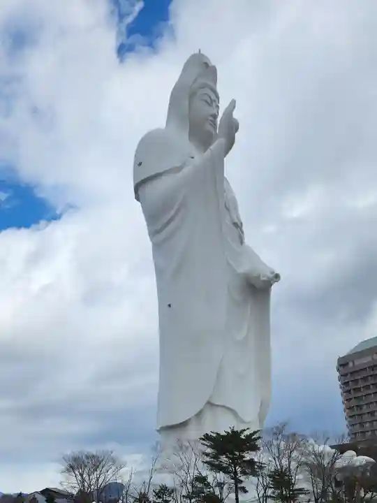 大観密寺の仏像