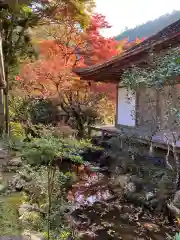 高山寺の本殿