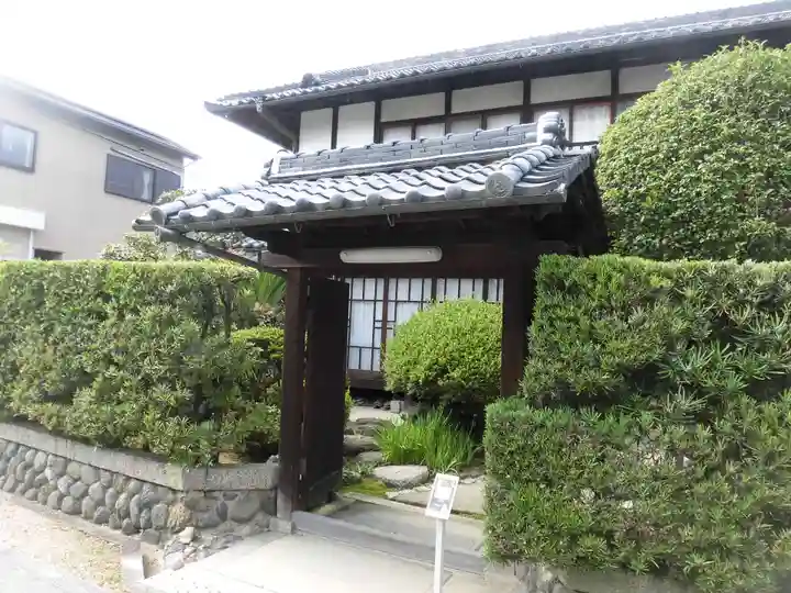 光永寺の山門・神門