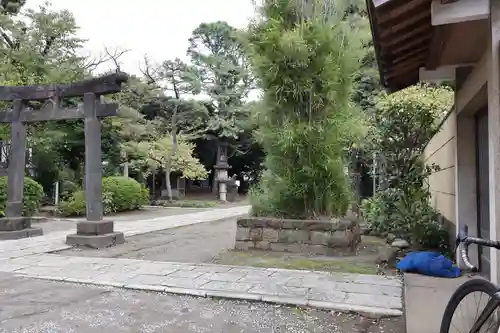 品川神社の鳥居