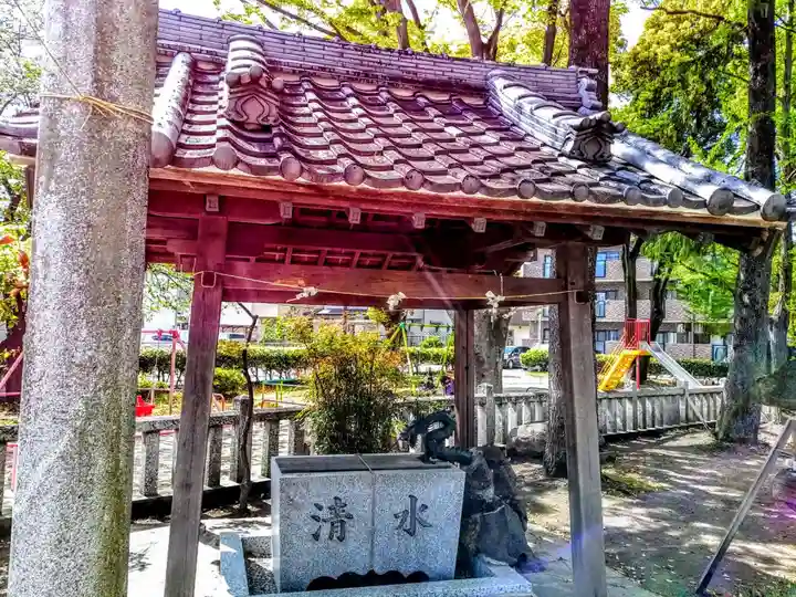 土江神社の手水舎