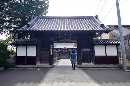 荘厳寺の山門・神門
