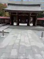 警固神社の山門・神門