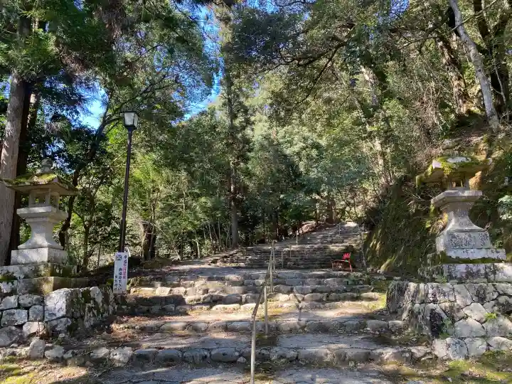 元伊勢内宮 皇大神社の{uncategorized: "未分類", other: "その他", undefined: "問題あり", building: "その他建物", grave: "お墓", sacred_gate: "鳥居", guardian: "狛犬", statue: "像", buddha: "仏像", history: "歴史", nature: "自然", garden: "庭園", animal: "動物", pagoda: "塔", temizu: "手水舎", mountain_gate: "山門・神門", sanctuary: "本殿・本堂", subordinate: "末社・摂社", art: "芸術", scenery: "景色", jizo: "地蔵", ema: "絵馬", goshuin: "御朱印", omikuji: "おみくじ", items: "授与品その他", amulet: "お守り", goshuincho: "御朱印帳", eats: "食事", festival: "お祭り", votive_dance: "神楽", shichigosan: "七五三参", wedding: "結婚式", experience: "体験その他", initially: "初詣", around: "周辺", anti_infection: "感染症対策"}