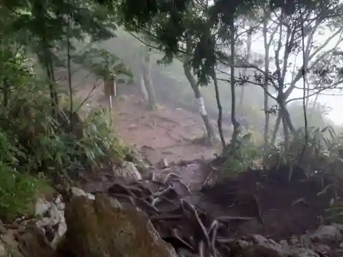 御岩神社の周辺