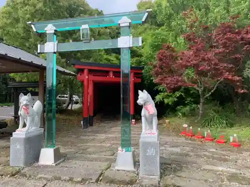 神徳稲荷神社の鳥居