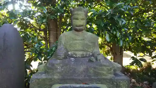 海晏寺の像