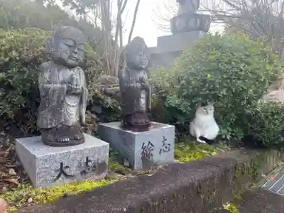 御誕生寺（猫寺）(福井県)