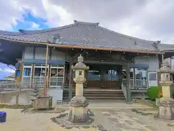 福祐寺の本殿・本堂