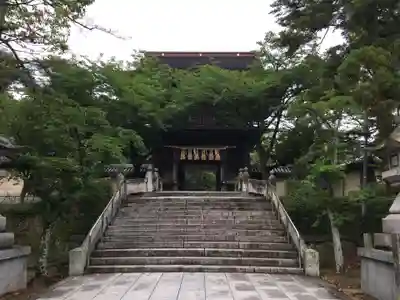 香椎宮の山門・神門