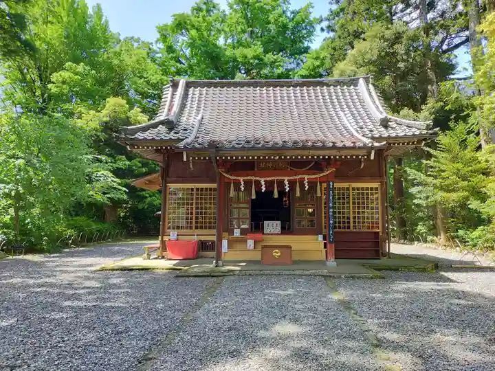 國吉神社の本殿・本堂