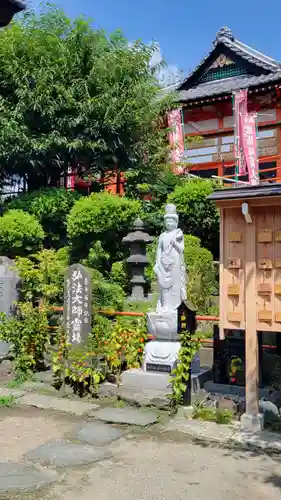 定正寺観音堂の仏像